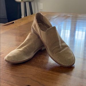 Vince lowcut suede loffers